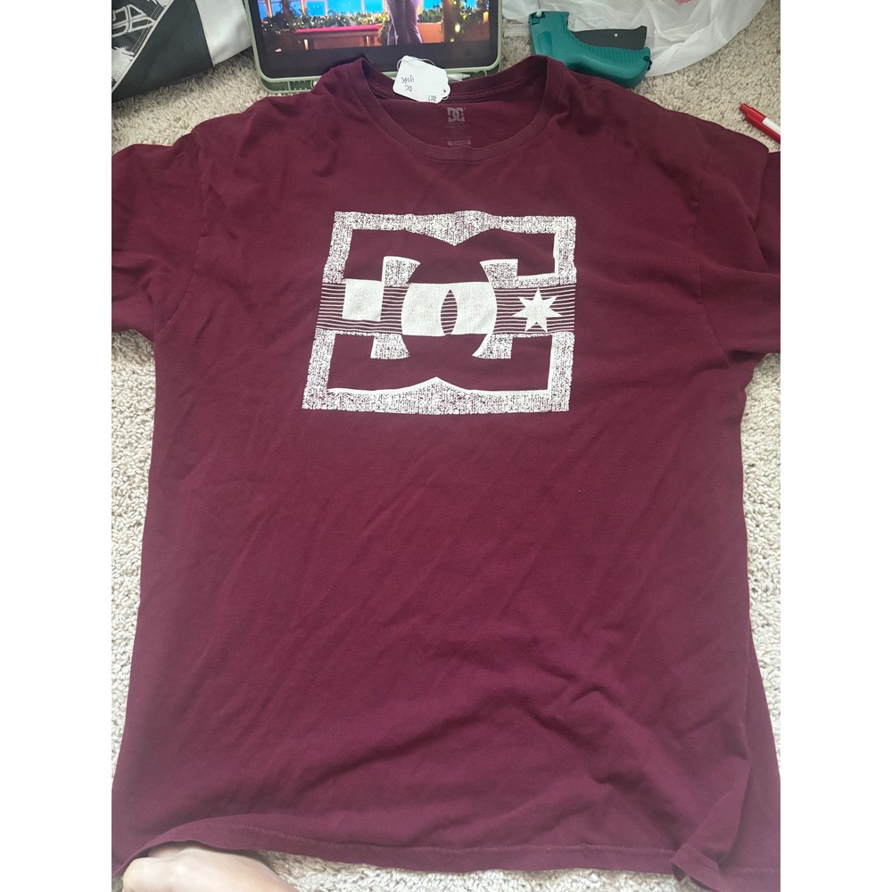 DC Shoes Graphic Tee Burgundy Skater Streetwear Logo Shirt XL
